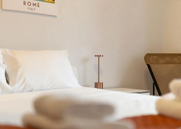 08 - Indie House * Peniche